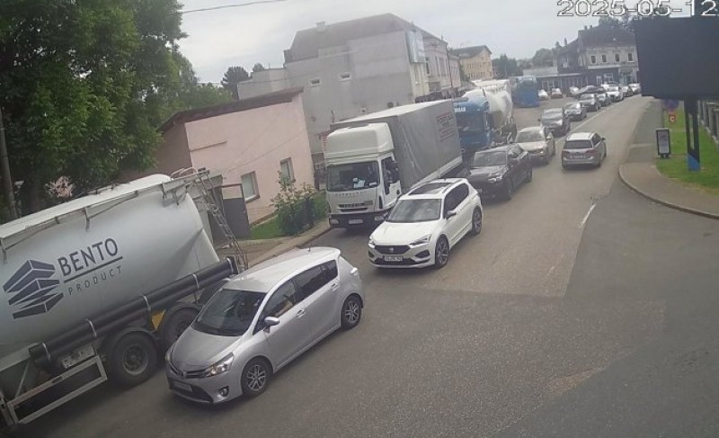 Vozači, na put ne krećite bez strpljenja: Gužve na ovim graničnim prelazima u BiH