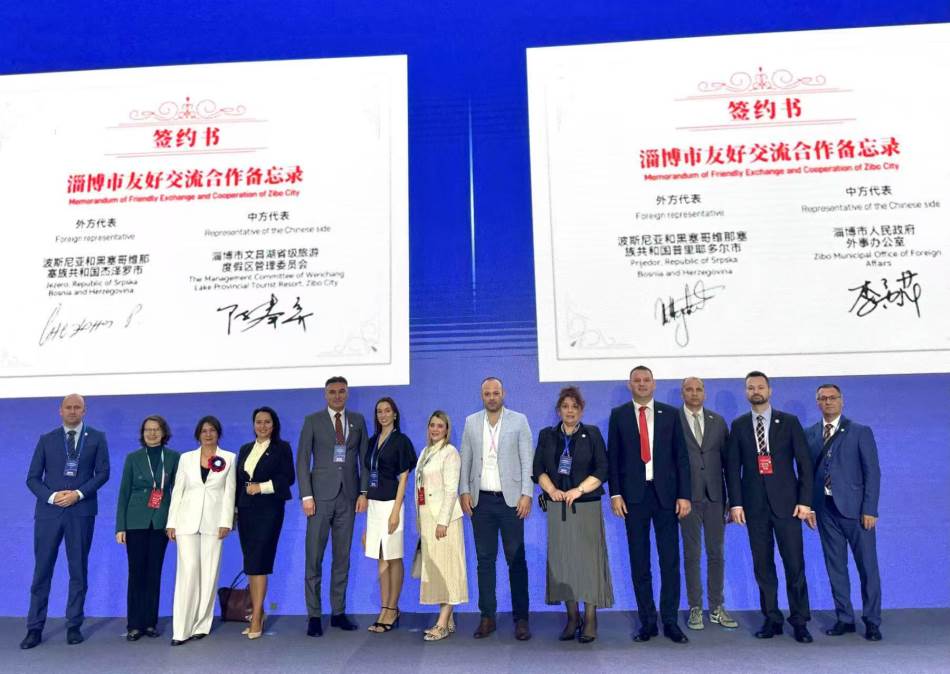 Ružičićeva u Kini: Opština Jezero i kineski distrikt Venčang potpisali sporazum o bratimljenju