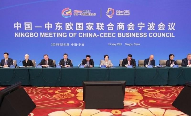 Ministar Košarac u Ningbou: Imperativ – povećanje izvoza na kinesko tržište FOTO