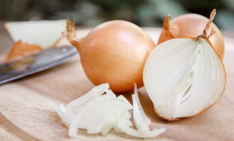Da li ste probali sirup od luka: Domaći recept za efikasan lijek protiv kašlja