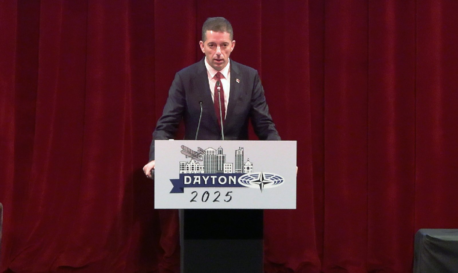 Đurić jasan u Dejtonu: BiH trebaju dijalog i poštovanje, a ne centralizacija FOTO