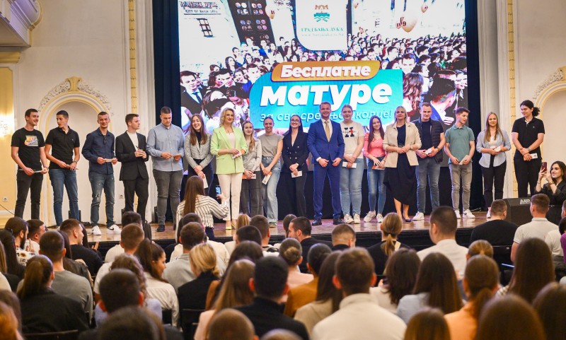 Novčana podrška za 2.164 banjalučkih maturanta: “Isplatili smo sve zahtjeve za besplatne mature”