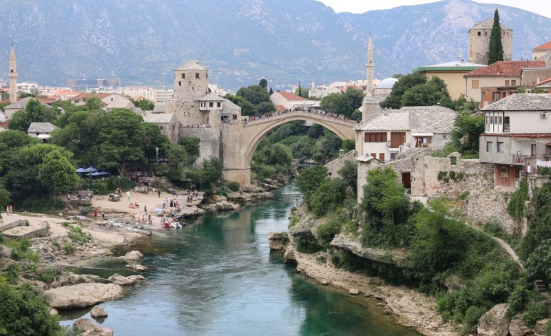 Odluka suda: Pravoslavno groblje u Mostaru u gruntovnici “upisano na državu”