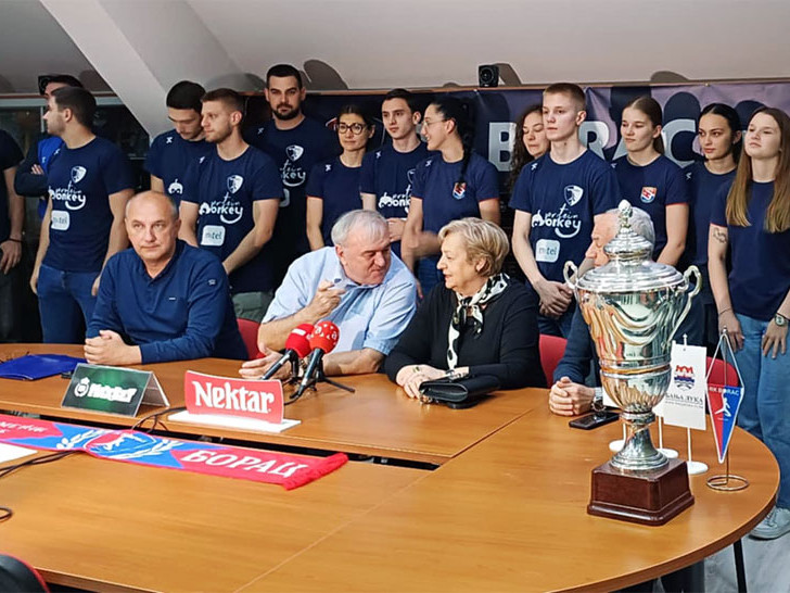 Novi apel institucijama: Finansije slomile velikana, “zvecka i katanac”