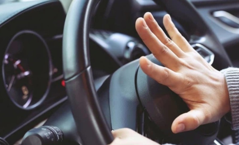 Pamet u glavu: Evo koliku ćete kaznu platiti u Crnoj Gori ako “legnete” na sirenu