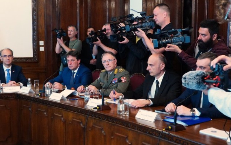 Hitna tačka na Savjetu za nacionalnu bezbjednost Srbije: Francuska i Njemačka napravile non-pejper o BiH