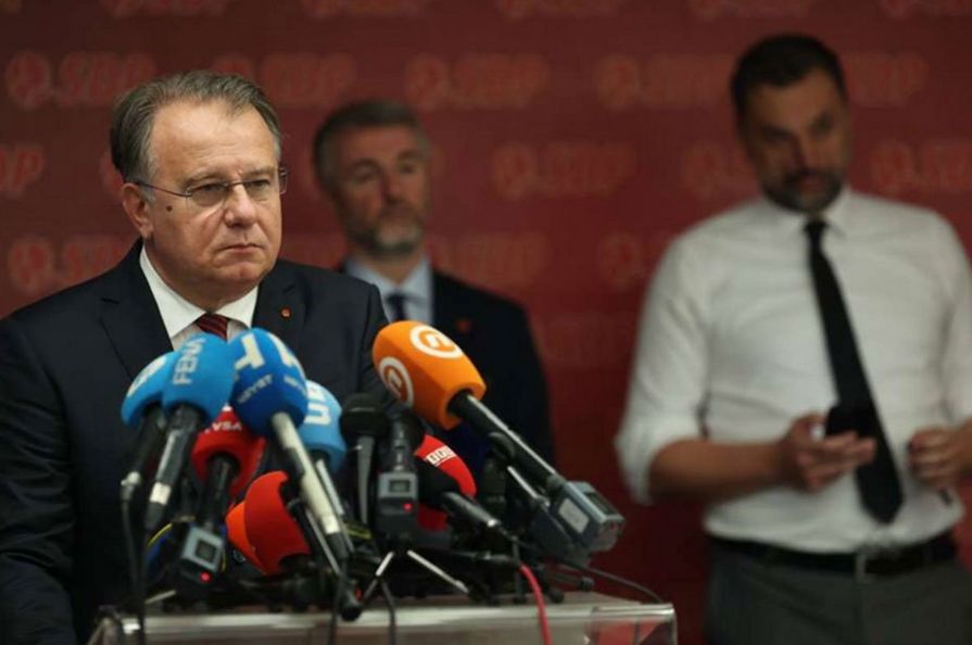 Trojka ponovo odbila Dodikov poziv na dijalog