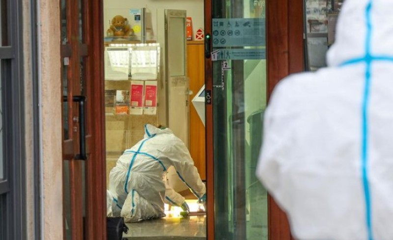 Oružana pljačka: Maskirani lopovi su sa sobom odnijeli na desetine hiljada evra