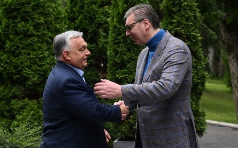 Vučić sa Orbanom u Beogradu: Vodimo strateški dijalog o četiri važne teme