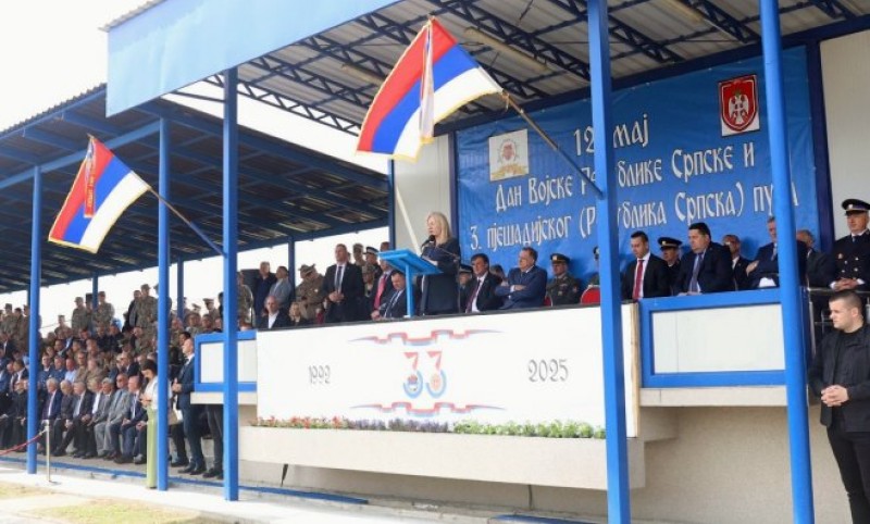 Cvijanović na centralnoj svečanosti: Republika Srpska je svetinja – neka sloga bude poraz vragu