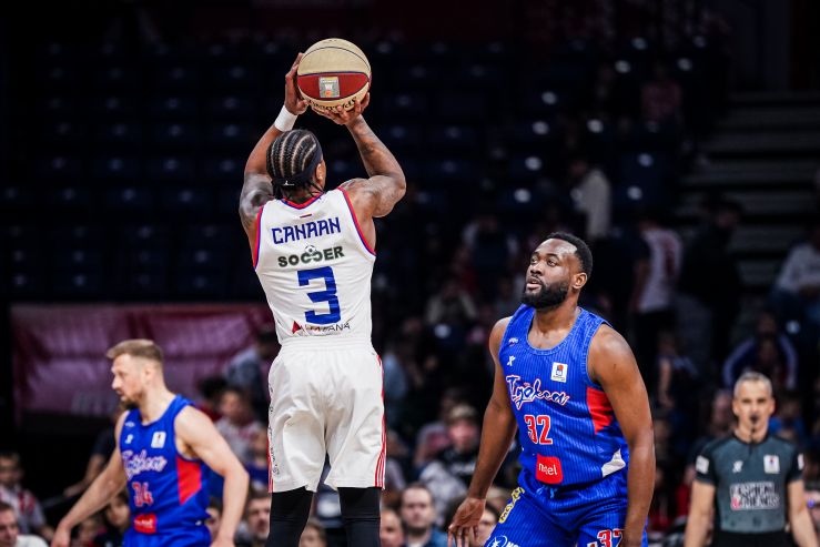 Zvezda se mučila pa pobijedila Igokeu