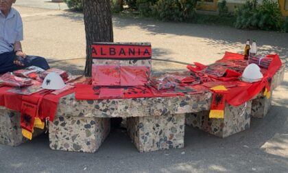 Prodavac psovao nasred trga: Albanci podižu tenziju pred meč sa Srbijom