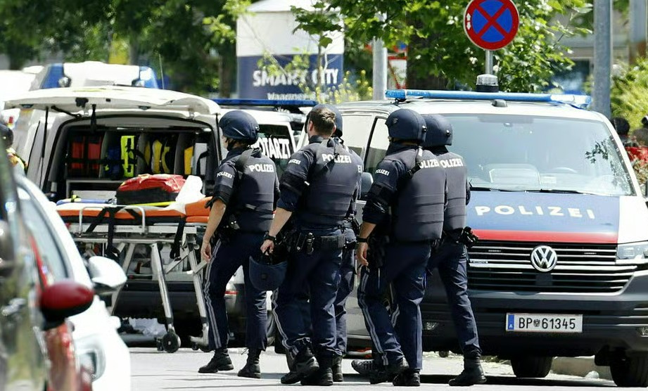 Objavljen snimak iz škole u Gracu: Broj poginulih porastao na 10 VIDEO