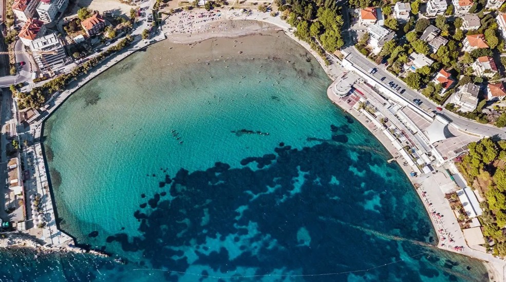 Amerikanka razočana ljetovanjem u Hrvatskoj: “Ovo je najružnija plaža koju sam vidjela”