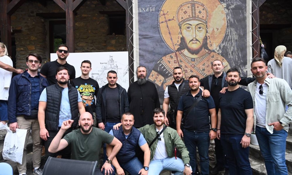 Svetinje i gostoprimstvo, ali i žica i enklave: Ovako je Banjalučanin Dejan doživio svoje putovanje Kosmetom FOTO