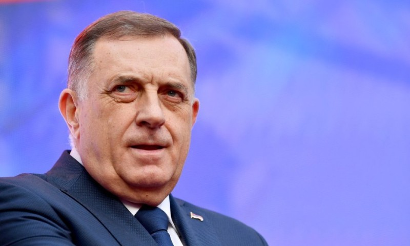Dodik poručio da ga neće smjenjivati strana vlada: Izabrao me je narod