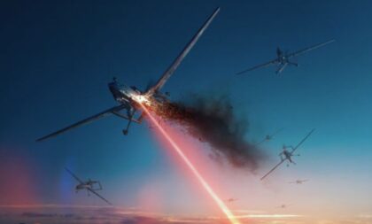 Kinesko lasersko oružje staje u torbu: Obara dronove na kilometar udaljenosti
