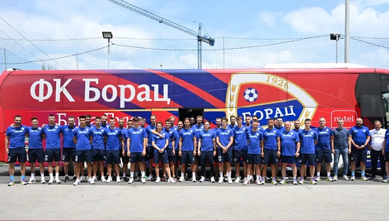 Еkipa motivisana: Borac otputovao na pripreme u Sloveniju
