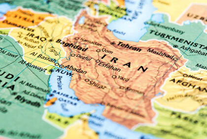 Veliki broj letova otkazan: Zaobilaze iranski vazdušni prostor