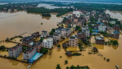 Jezive poplave: Građani evakuisani, više mrtvih, objavljeni zastrašujući snimci