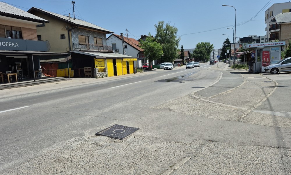 Mještani Lauša u čudu: Proteklih dana bez vode, a danas ona „izbija“ iz šahta VIDEO