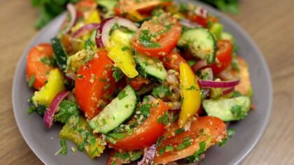 Vitaminska bomba: Ljetna salata sa dresingom od oraha