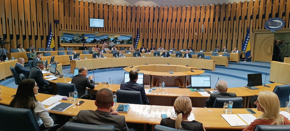 Prisutno svih 15 delegata: Počela hitna sjednica Doma naroda