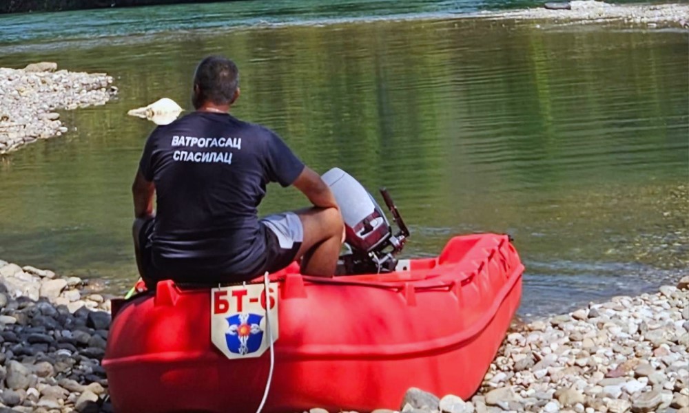 Heroji spriječili tragediju u Bratuncu: Vatrogasac i profesor spasili dječaka od utapanja
