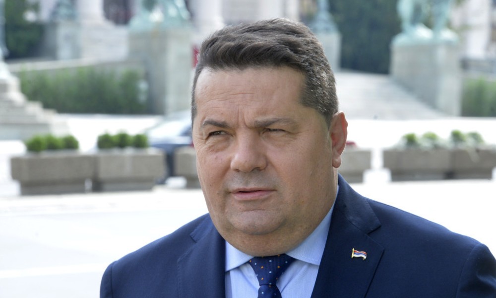 Stevandić se raduje odlasku Šmita: Doveo BiH na rub rata