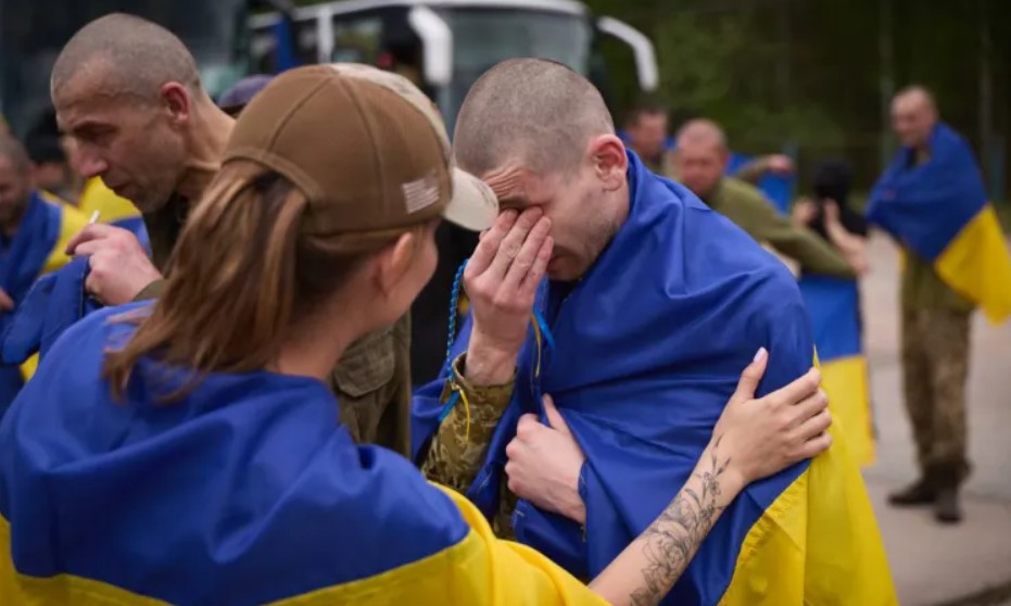 Vraćaju se kući: Rusija i Ukrajina razmijenile po 200 ratnih zarobljenika