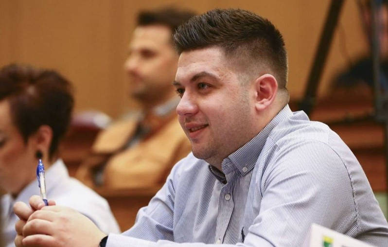 Optužen poslanik Uzunović: “Telefon sa snimkom spalio u kotlovnici”