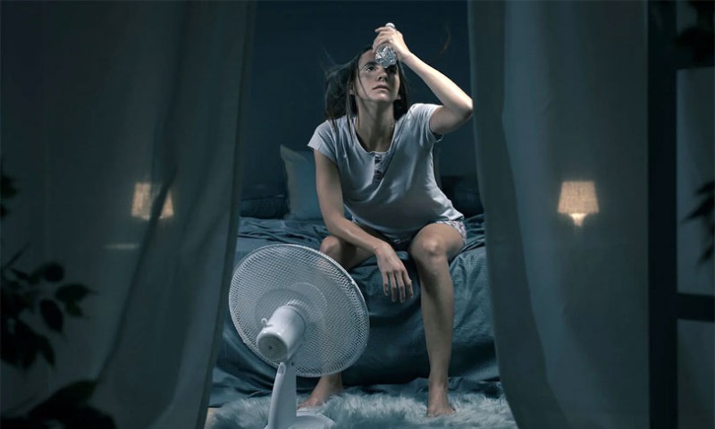 Vruća noć u Dalmaciji: Temperatura iznad 30 stepeni