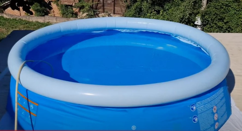 Još jedna strašna tragedija u bazenu: Utopio se dječak (11)