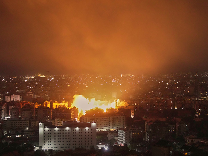 Izrael izveo napade na Bejrut: SAD razmatra preuzimanje Ormuskog moreuza