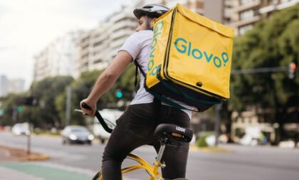 Isplata noću – u kešu i na parkingu: Kuriri Glova u BiH bez ugovora i osiguranja FOTO