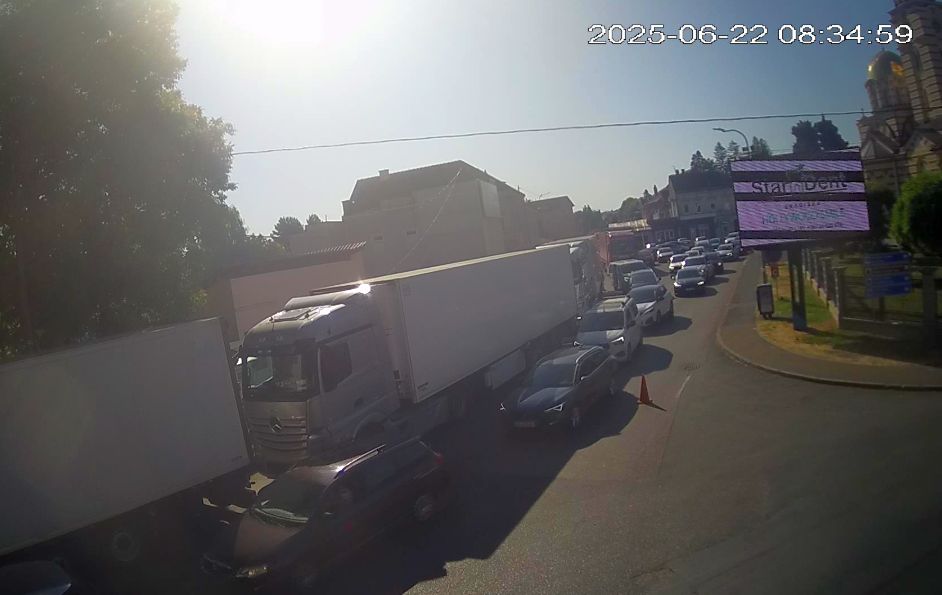 Kolone vozila na izlazu iz BiH: Pojačan saobraćaj na ovim graničnim prelazima