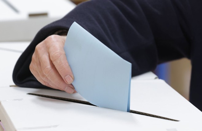 Pravo glasa ima 1,2 miliona građana: Može li izlaznost presuditi pobjednika u trci za predsjednika Srpske?