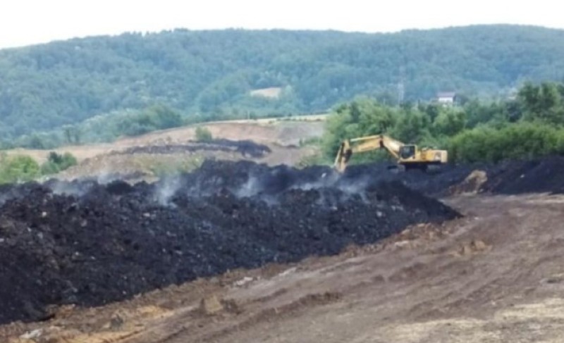 Gori lignit kod Bukove kose: Mještani se guše od zagađenog vazduha VIDEO
