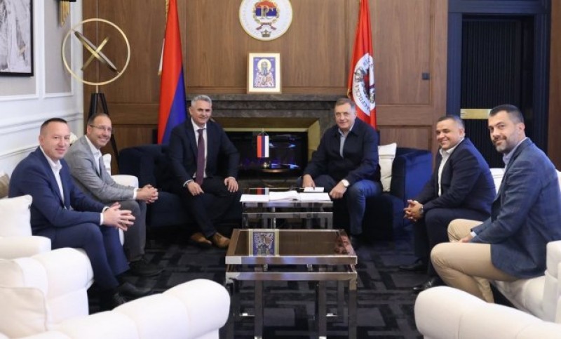 Dodik nakon sastanka: Spona između Srpske i Brčko distrikta treba da bude još vidljivija