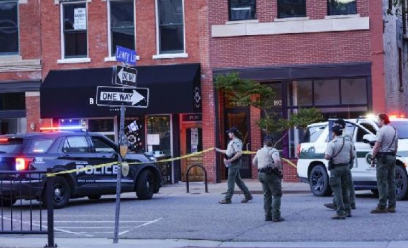 Zapalio ljude koji su protestovali! Policija reagovala na dojavu da je “bačena vatra” VIDEO