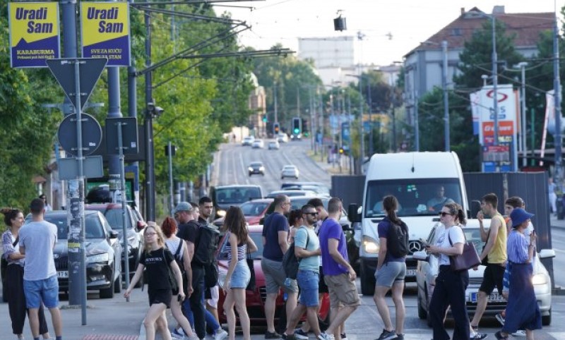 Blokade na nekoliko lokacija u Beogradu: Studenti zauzeli i most “Duga” u Novom Sadu