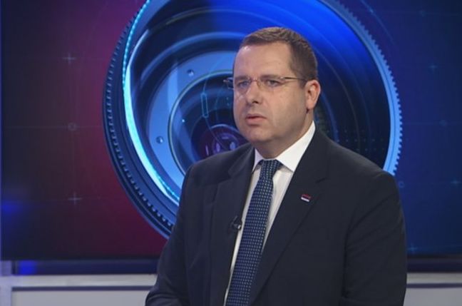 Kovačević: Kristijan Šmit ključni krivac za duboku ustavnu krizu