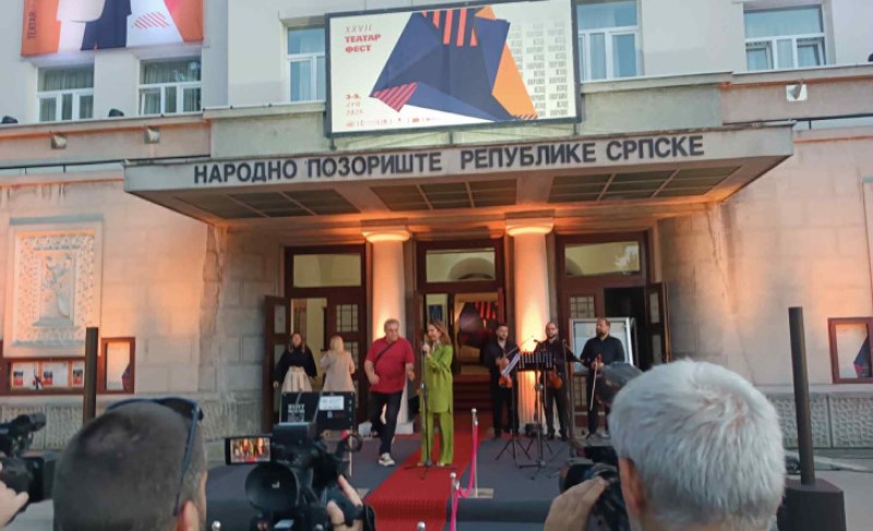 Svi putevi vode u Banjaluku: Teatar fest zvanično otvoren besjedom Nataše Ninković