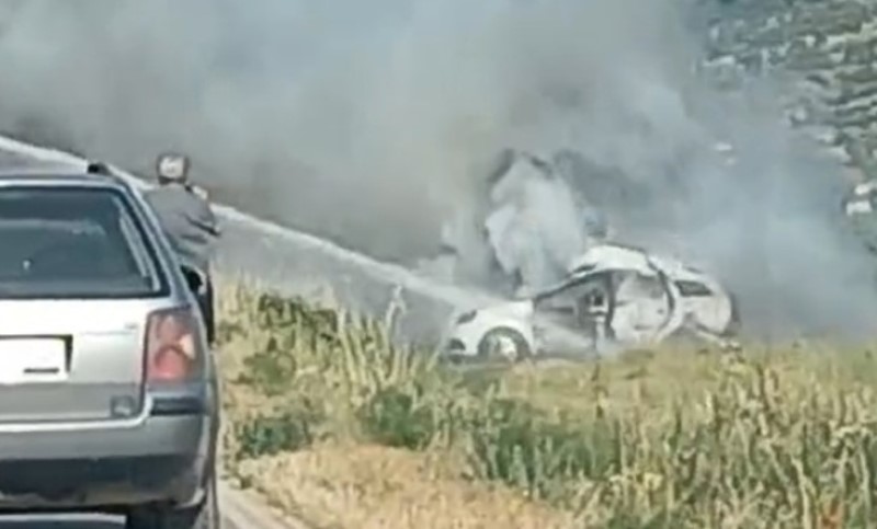 Tijela izgorjela: Poznat identitet poginulih u zapaljenom automobilu kod Trebinja
