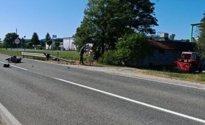 Sudar motocikla i traktora, povrijeđena jedna osoba FOTO