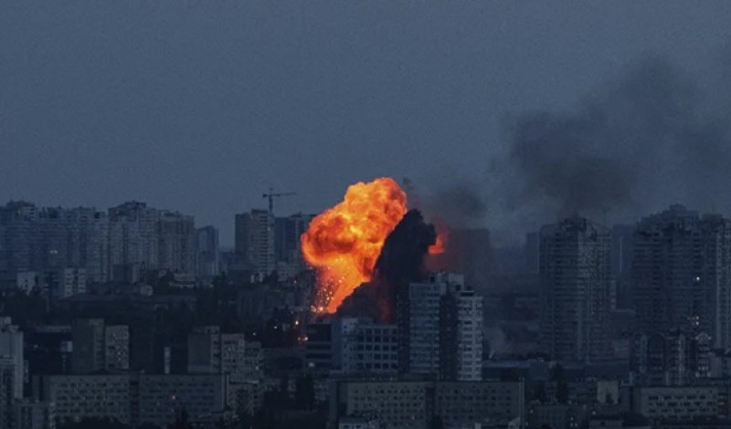 Gori nebo nad Ukrajinom: Rusija izvela masovne napade, evo šta je uništeno