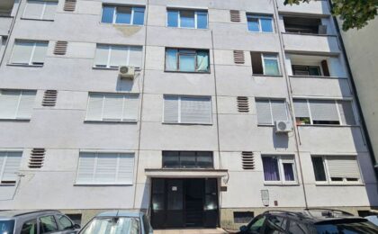 Užas u Banjaluci: Žena se mjesecima raspadala u stanu, stanari strahuju od zaraze, traže pomoć institucija