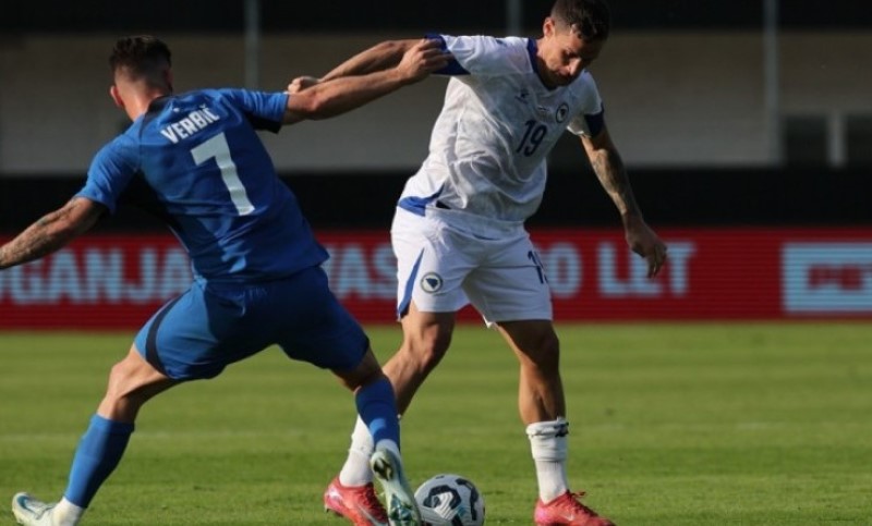 Prijateljska utakmica! “Zmajevi” poraženi od Slovenije: Nikola Vasilj u prvom planu