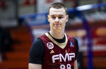 Podigao tri prsta: Srpski košarkaš priveden na granici sa Hrvatskom
