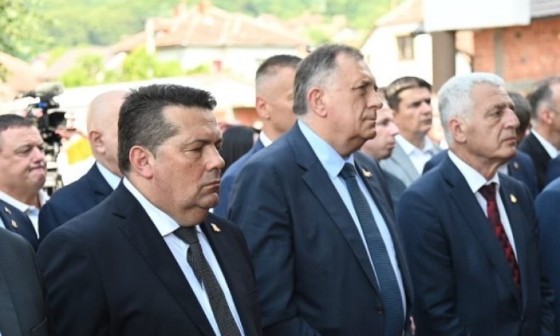 Dodik o stradanju Srba Podrinja: Sjećanjem ne dopustiti da budu ubijeni još jednom